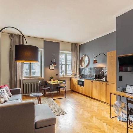 Fox Center Apartments Ząbki Esterno foto